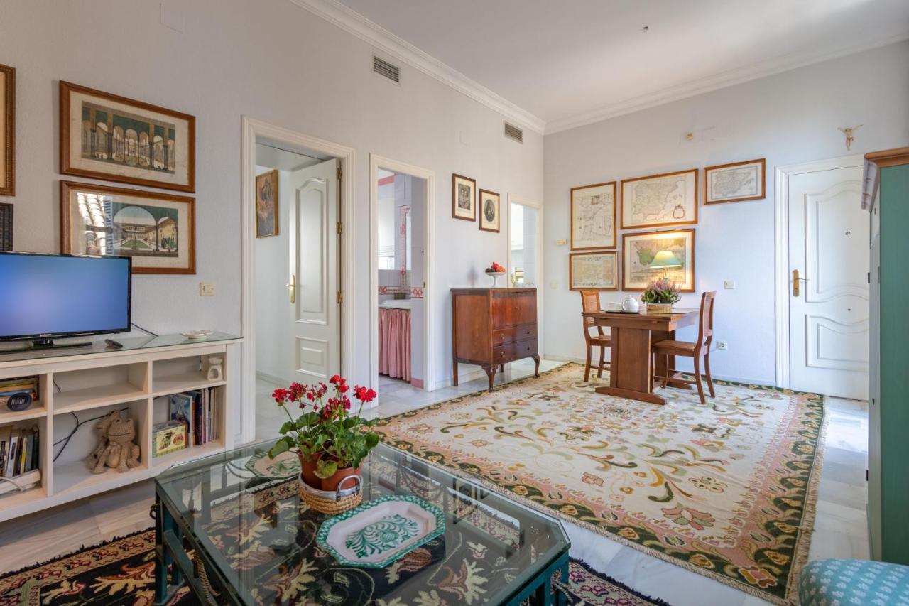 Holiday Apartment, 2 Pax, Historical Center Sevilla Eksteriør billede