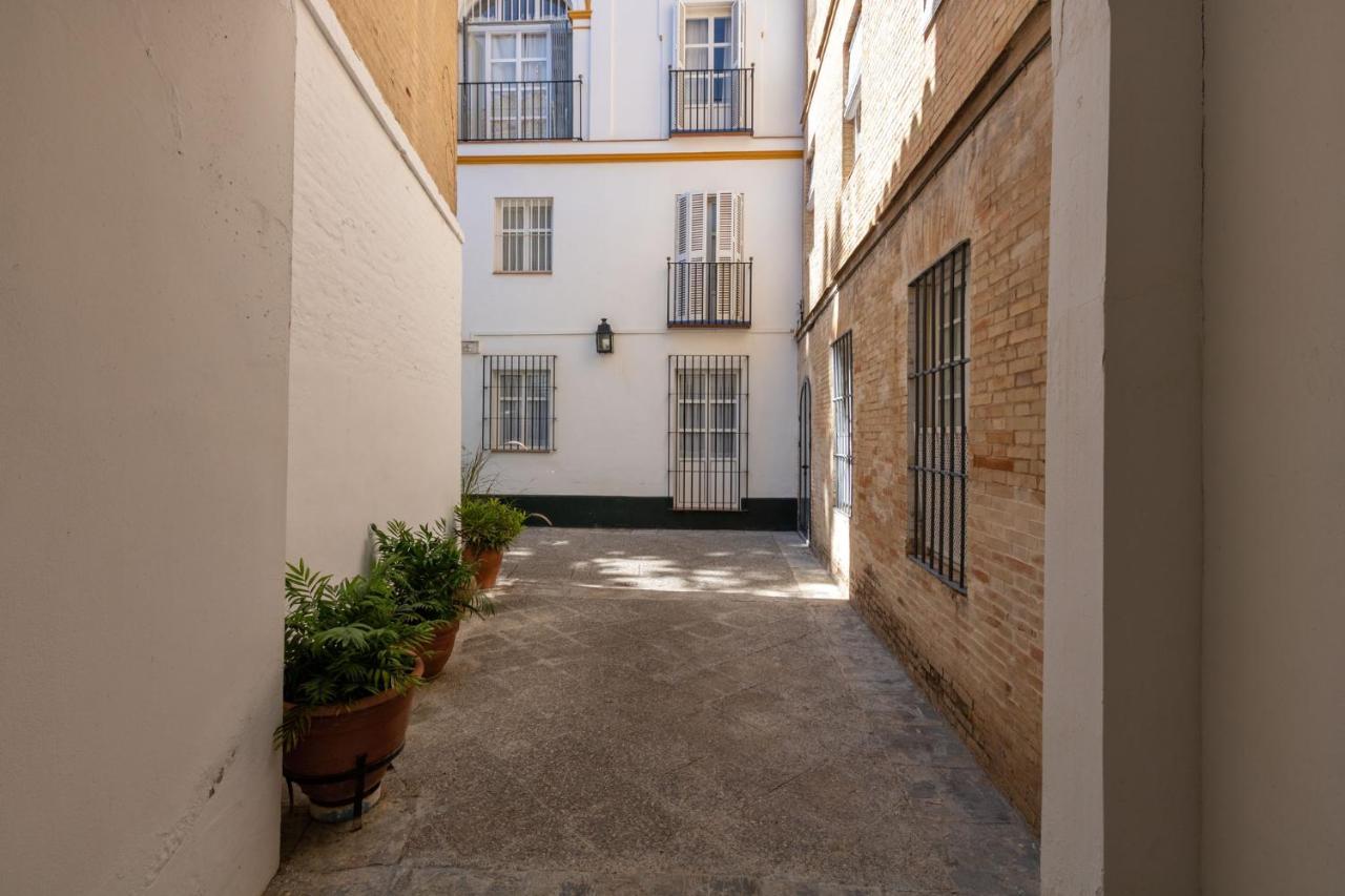 Holiday Apartment, 2 Pax, Historical Center Sevilla Eksteriør billede