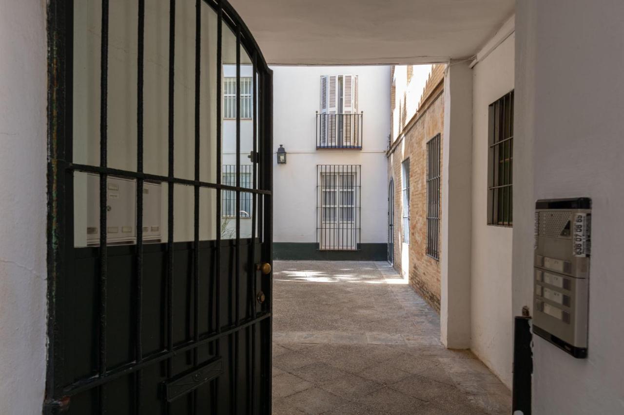 Holiday Apartment, 2 Pax, Historical Center Sevilla Eksteriør billede